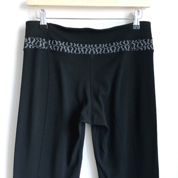 ⚡️SOLD⚡️ lululemon high-rise groove pant - size 6 - Picture 5 of 8